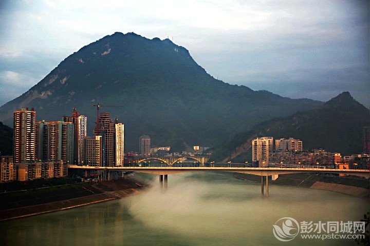 2014.6.2.端午节雨雾天 035.jpg